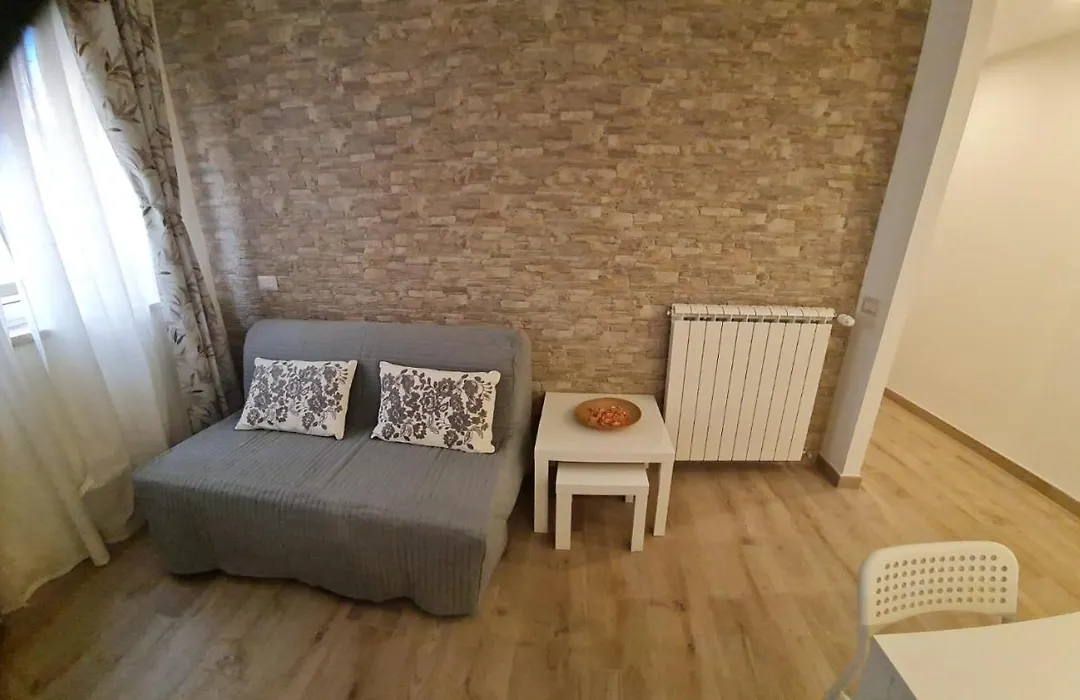 Domus Lidia - Appartamento Non Fumatori-1