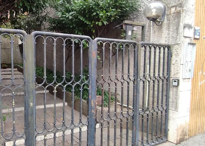 Rome Holiday Quiet And Confortable Apartment